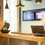 Szálloda Ibis Perret 3*