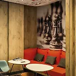 Ibis Perret Levallois-Perret