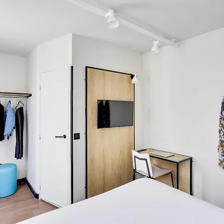 Ibis Perret מלון לוולואה פרה