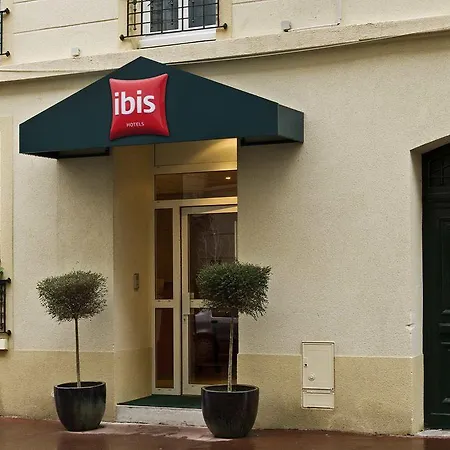 Ibis Perret מלון