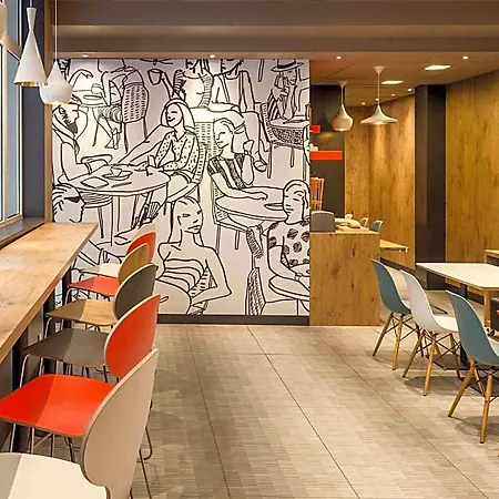 Ibis Perret Hotel Levallois-Perret