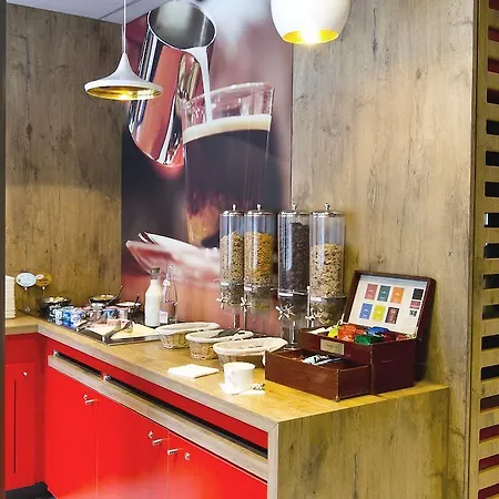 Ibis Perret Levallois-Perret