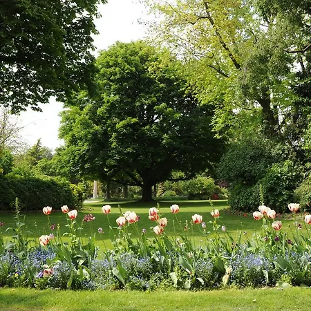 מלון Ibis Perret לוולואה פרה