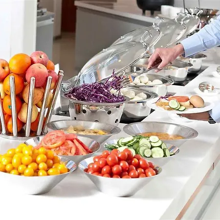 מלון Ibis Perret